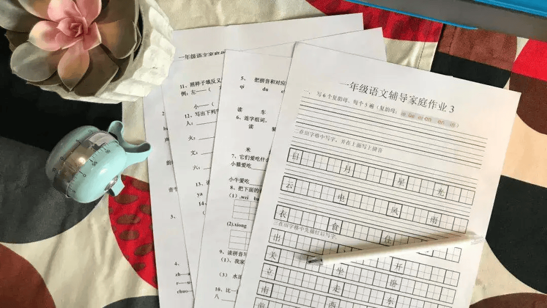 帶了臺打印機出國<strong></p>
<p>打印機
</strong>，好方便啊??！:打印機
